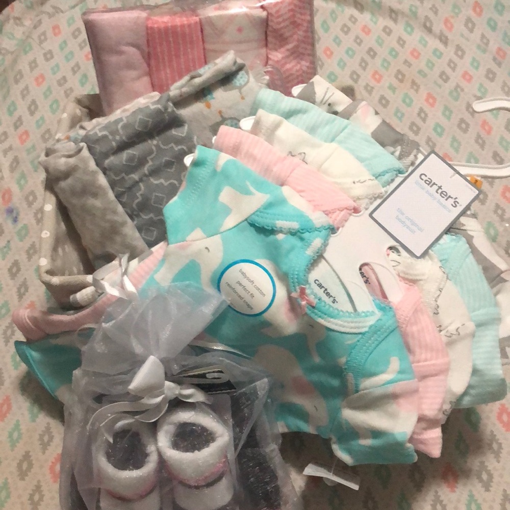 Newborn baby girl set